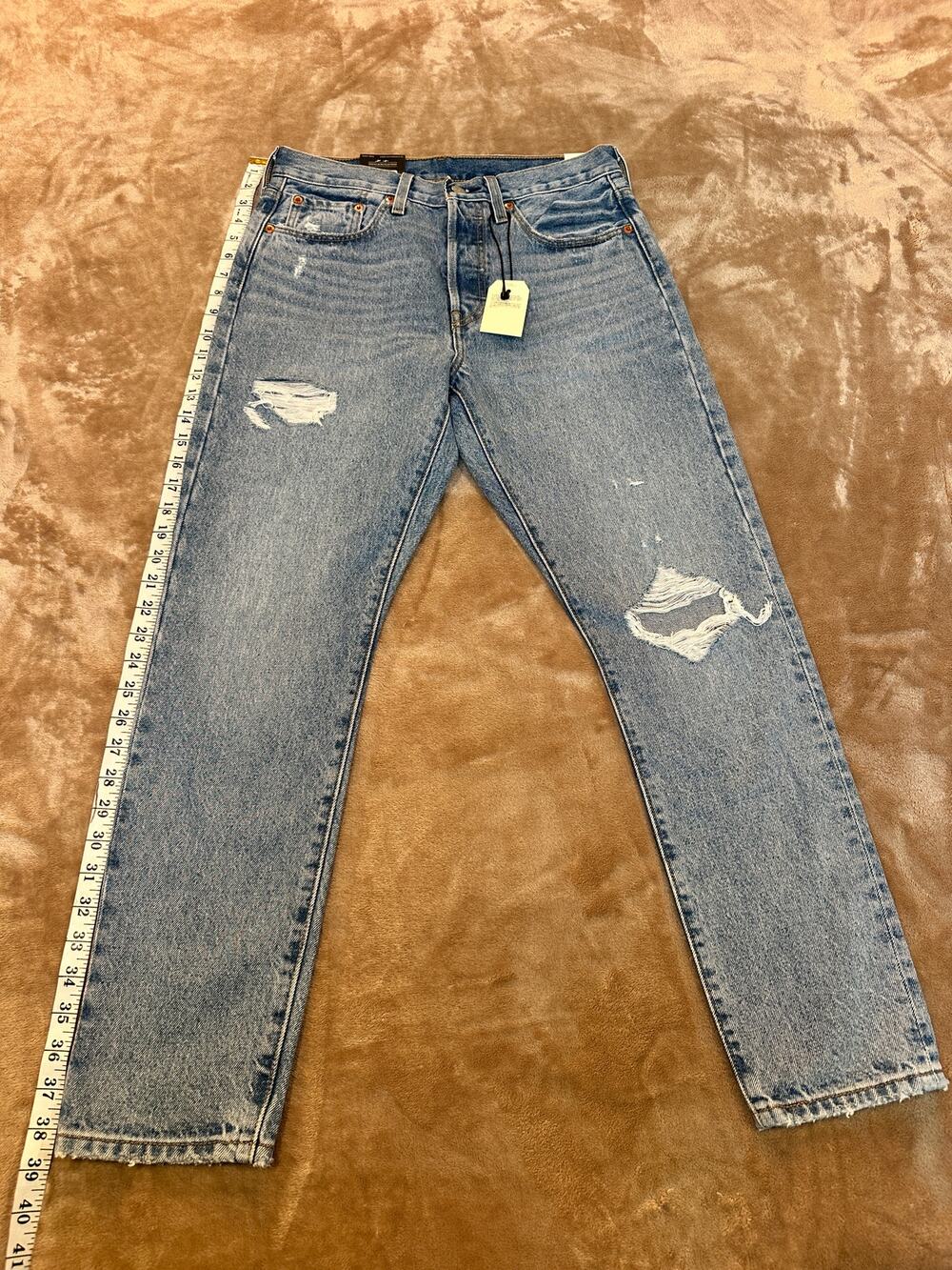 Levi's 501 Skinny Jeans NWT Distressed Light Wash Raw Hem Women's 28x28